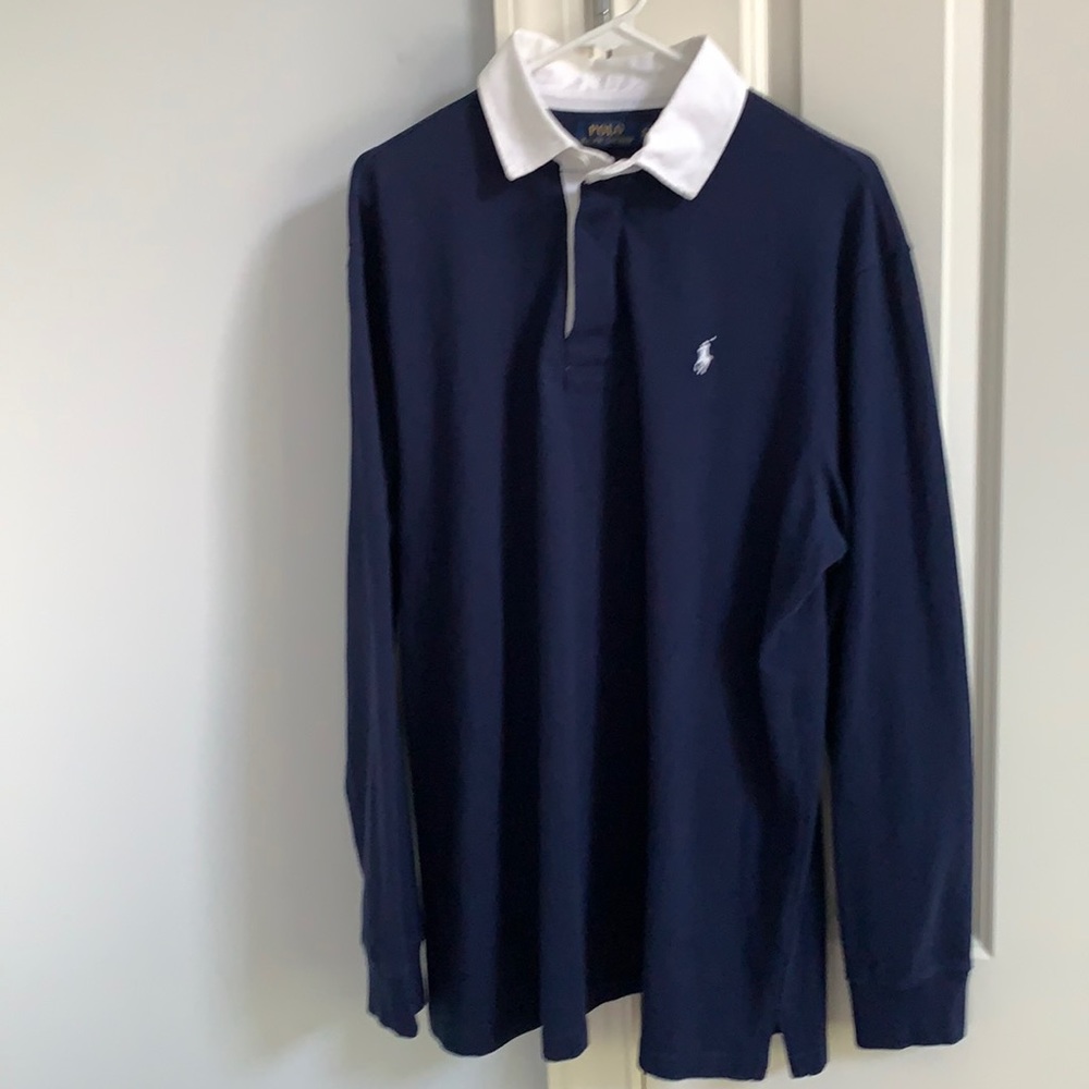 Long sleeved Polo Ralph Lauren.Excelente condition